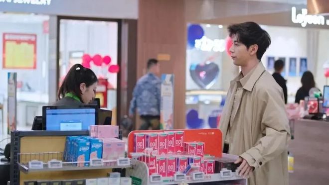 却破 2000 亿:年轻人不谈恋爱了?不朽情缘平台网站避孕套卖不动了情趣用品(图5) 却破 2000 亿:年轻人不谈恋爱了?不朽情缘平台网站避孕套卖不动了情趣用品(图5)